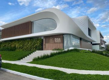 3c795283a358.jpg · Casa em curvas, próximo ao mar. Projeto de Rafael Castro.