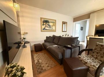 Apartamento · 75m² · 3 Quartos · 1 Vaga · Apartamento Quadra Mar Mobiliado à Venda no Ed. Dona Camila em Balneário Camboriú