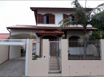 688550_i721254X87l89nd18_68855067b77061b508d.jpg · Casa ampla com piscina no Jardim Atlântico.