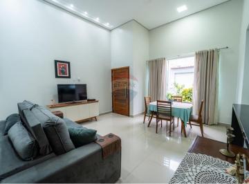 Casa · 140m² · 3 Quartos · 2 Vagas · Casa em frente ao Parque Taguaparque