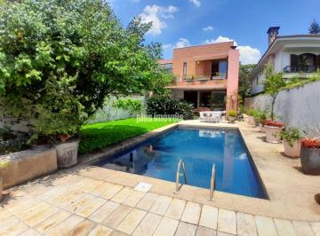 Casa · 408m² · 3 Quartos · 4 Vagas · Casa Encantadora 3 Quartos 3 SuiteS 4 Vagas em Morumbi Nobre!