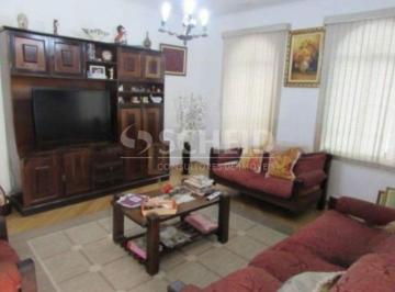 Casa · 154m² · 3 Quartos · 7 Vagas · Casa Térrea a venda na Mooca, 154m², 3 dormitórios, 7 vagas, excelente estado de conservação.