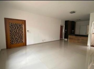 Casa · 160m² · 3 Quartos · 4 Vagas · Casa com 3 quartos à venda no Bairro Bosque dos Buritis - Uberlândia/MG
