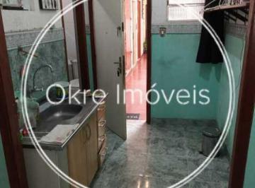 Apartamento · 32m² · Studio : / Residencial / Centro
