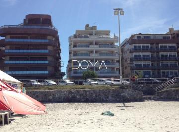 Apartamento · 3 Quartos · 2 Vagas · Apartamento em Centro, Cabo Frio/RJ