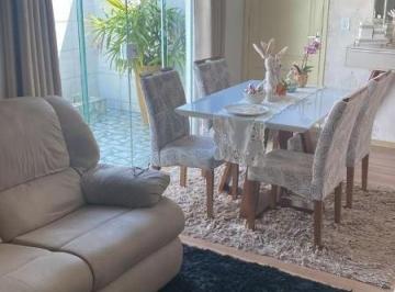 Foto 01 · Casa à venda em Jaguariúna-SP, bairro Vargeão: 3 quartos, 1 suíte, 2 salas, 2 banheiros, 2 vagas de 