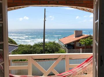 Casa de 4 quartos, Imbituba · Casa à venda na Praia de Ribanceira