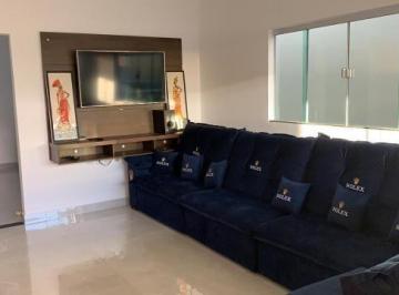 Casa · 230m² · 4 Quartos · 2 Vagas · Casa com 4 quartos à venda no Bairro Jardim Europa - Uberlândia/MG