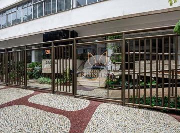 3a2a53f5825eff369d68e25ccbd7fa6021242570 · Amplo 3 Quartos com Suíte e Garagem — Ao Lado da UFF e da Praia!
