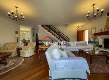 Casa · 315m² · 4 Quartos · 2 Vagas · Casa em  Capivari - Capivari - Campos do Jordão/SP