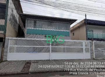554ef7b8aac29aa1e70e06b519b94b15bd21a1d0 · Casa com 2 dormitórios à venda, 54 m² por R$ 196.714,57 - Esmeralda - Praia Grande/SP