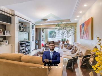 Apartamento de 4 quartos, Brasília · Apartamento à venda na AOS 02 Octogonal