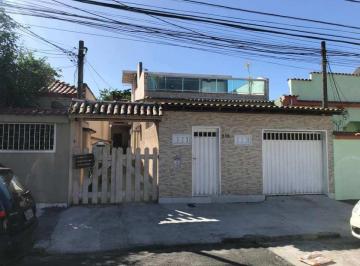 Casa · 120m² · 3 Quartos · Excelente Casa em Olaria -Venda