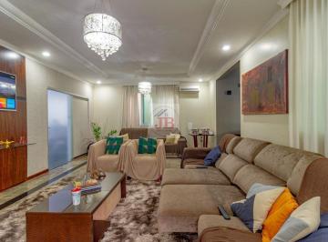 Casa de 5 quartos, Águas Claras · Vereda da Cruz Casa c/ 600m² 5 suites lote 800m² Oportunidade