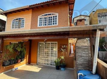 Foto 01 · Casa comercial à venda em Taboão da Serra-SP: 2 quartos, 1 suíte, 2 salas, 1 banheiro, 2 vagas de ga