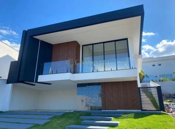 Casa · 389m² · 4 Quartos · 2 Vagas · Casa à venda de 220m² | 04 dormitórios, sendo suítes e 02 vagas de garagem | Condomínio Residencial 