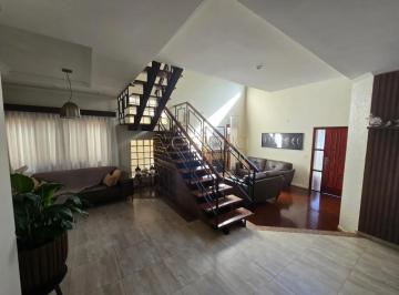 Casa · 450m² · 4 Quartos · 4 Vagas · Sobrado à venda de 280m² | 03 dormitórios, sendo 02 suítes e 04 vagas de garagem | Condomínio Sunset