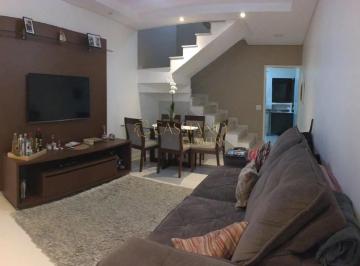Casa · 80m² · 2 Quartos · 1 Vaga · Sobrado à venda de 80m² | 02 dormitórios, sendo todos suítes e 02 vagas de garagem | Condomínio Vill