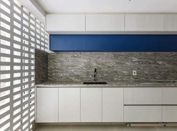 Apartamento · 122m² · 3 Quartos · Apartamento Reformado de 122,00m², 3 Suítes, localizado na SQS 214