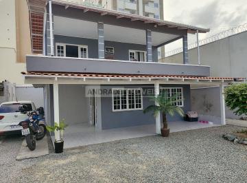 6bd13969-b124-4c75-94b1-d4a7441fc880-1740420506235.jpeg · Casa á venda no bairro São Vicente Itajaí