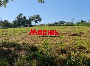 Terreno · 2650m² · Terreno condomínio Ipuã em Caçapava clube de vela com pista de pouso, associação recreativa centro d