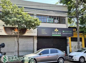 8202211100.jpg · Sala Comercial