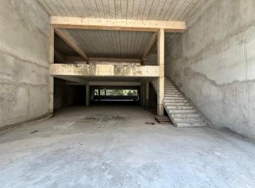 Comercial · 800m² · 20 Vagas · Aluguel de Prédio Comercial no Panamby: 20 vagas, 800m² em São Paulo-SP