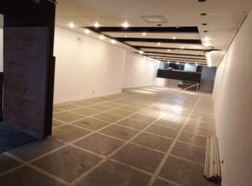 Comercial · 300m² · Loja na Bozano, 300, com vitrine