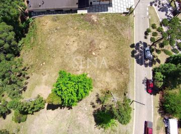 sena-imoveis · Terreno Em Condominio / Venda