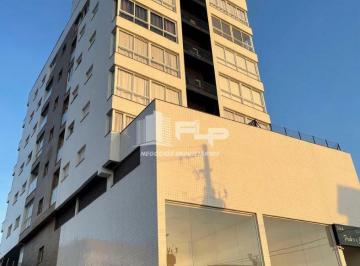 Apartamento · 68m² · 1 Vaga · APARTAMENTO LUXUOSO E REQUINTADO NO CENTRO