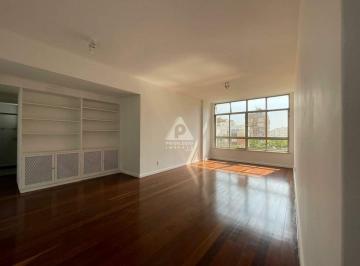 Apartamento · 141m² · 3 Quartos · 2 Vagas · Excelente Oportunidade! Amplo Apartamento 3 Quartos com Suíte e Varanda