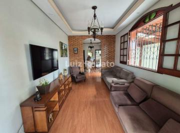 Casa · 174m² · 3 Quartos · 3 Vagas · Casa á venda no bairro Nova Vista