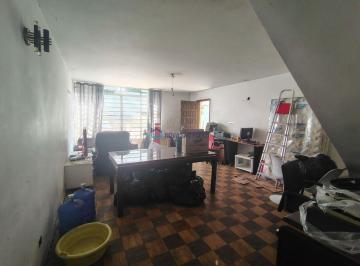 Casa · 126m² · 2 Quartos · 6 Vagas · Sobrado 3 quartos, 6 vagas próximo do metro