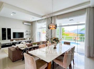 Casa · 252m² · 3 Quartos · 4 Vagas · Casa à venda em Jaraguá do Sul  3 Suítes, 4 Vagas  de 252m² A.C