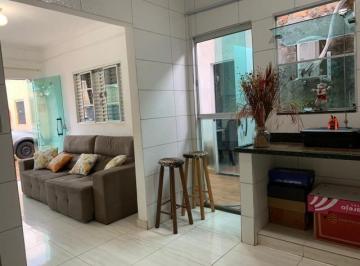 Casa · 200m² · 3 Quartos · 7 Vagas · Casa com 3 quartos à venda no Bairro Umuarama - Uberlândia/MG