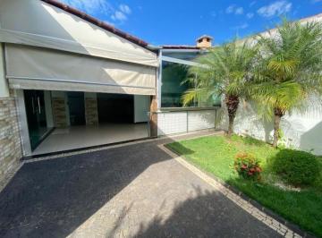 Casa · 180m² · 3 Quartos · 3 Vagas · Casa com 3 quartos à venda no Bairro Pampulha - Uberlândia/MG