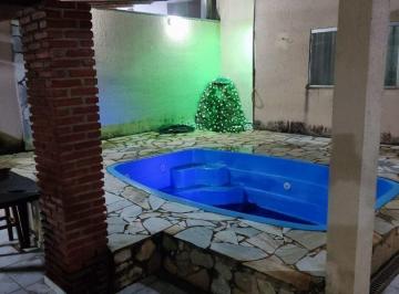 Casa · 250m² · 3 Quartos · 3 Vagas · Casa com 3 quartos à venda no Bairro Canaã - Uberlândia/MG