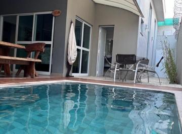 Casa · 189m² · 3 Quartos · 3 Vagas · Casa com 3 quartos à venda no Bairro Novo Mundo - Uberlândia/MG