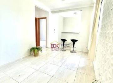 f73a33aeb056bfb6defb428de9be492245b334fb · Apartamento com 2 dormitórios à venda, 45 m² por R$ 196.000,00 - Jardim Gurilândia - Taubaté/SP
