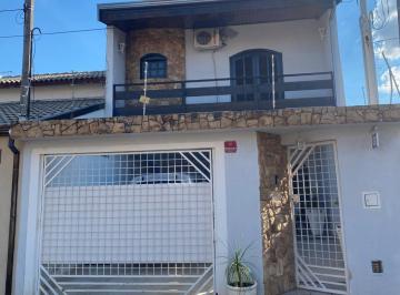 Foto 01 · Casa Duplex 198m2 3 Dorms 1 Suíte c/Hidro todas com Planejados e Ar Cond,Lavanderia,Área Gourmet,3 V