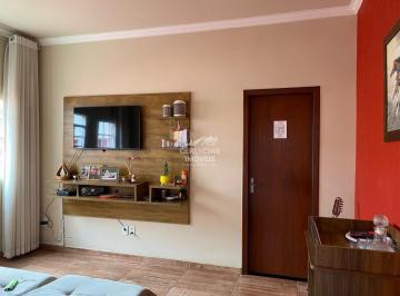 Casa · 360m² · 2 Quartos · 2 Vagas · Casa com 02 quartos + lindo barracao com 01 quarto no Amarante em Betim!