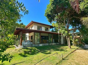 Casa · 193m² · 4 Quartos · 3 Vagas · Casa 4 suítes Condomínio Alto da Constância Praia do Forte Residence