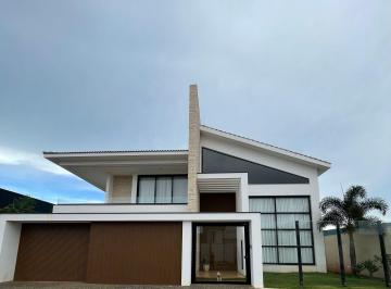 Casa · 439m² · 3 Quartos · 3 Vagas · Casa à venda em Goianésia/GO