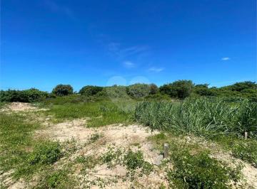Terreno · 623m² · Terreno à venda em Marina - RJ