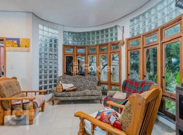 86712877 · Casa em Condomínio, 6 dormitórios, 496.82 m², em Teresópolis