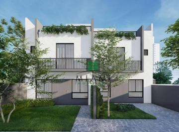 99cdc0bfd4c1c272b44ae4947e1f451163b27fb1 · Sobrado com 3 dormitórios à venda, 142 m² por R$ 657.000,00 - Xaxim - Curitiba/PR