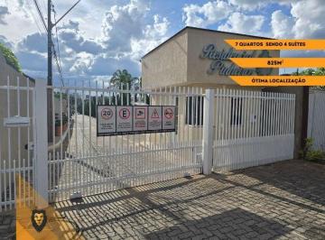 Casa de 7 quartos, Vicente Pires · Casa a Venda no Jockey em Vicente Pires