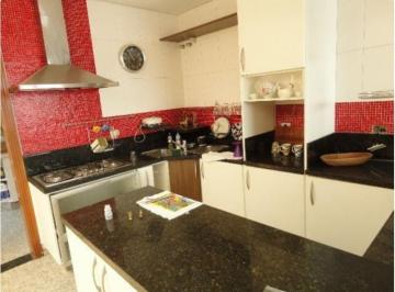 Casa · 150m² · 4 Quartos · 7 Vagas · CASA PARA VENDA EM BARUERI - JARDIM SILVEIRA