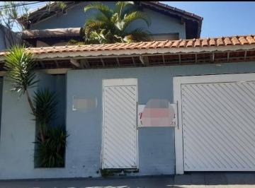 Casa · 300m² · 4 Quartos · 2 Vagas · CASA PARA VENDA E LOCAÇÃO NO JARDIM PLANALTO - CARAPICUÍBA