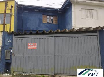 Casa · 158m² · 3 Quartos · 3 Vagas · Sobrado no Riacho Grande, região central.
